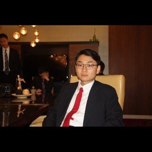 Meet your Posher, Alex